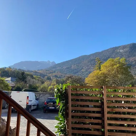 Studio, With Amenities Around * Faverges