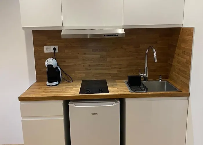 Appartement Studio, With Amenities Around *